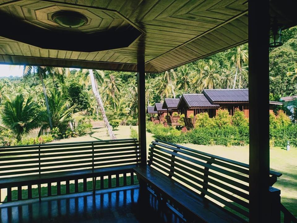 Walk In Homestay Ko Kut Bagian luar foto