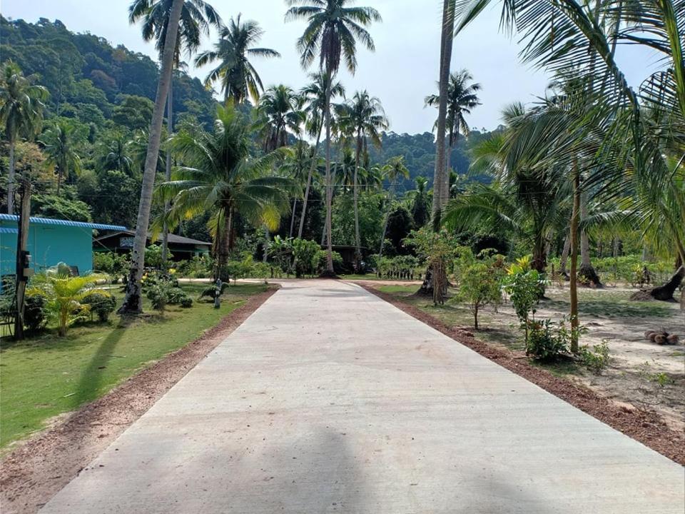 Walk In Homestay Ko Kut Bagian luar foto